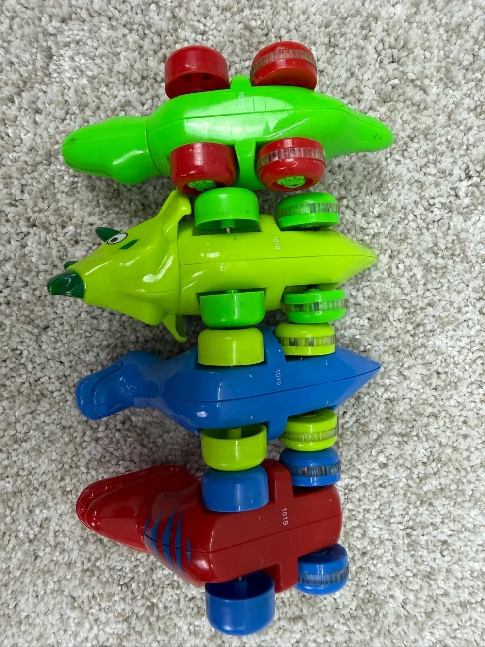 3 Bees & Me Dinosaur Car Toys Brontosaurus T-Rex Triceratops Stegosaurus Cars